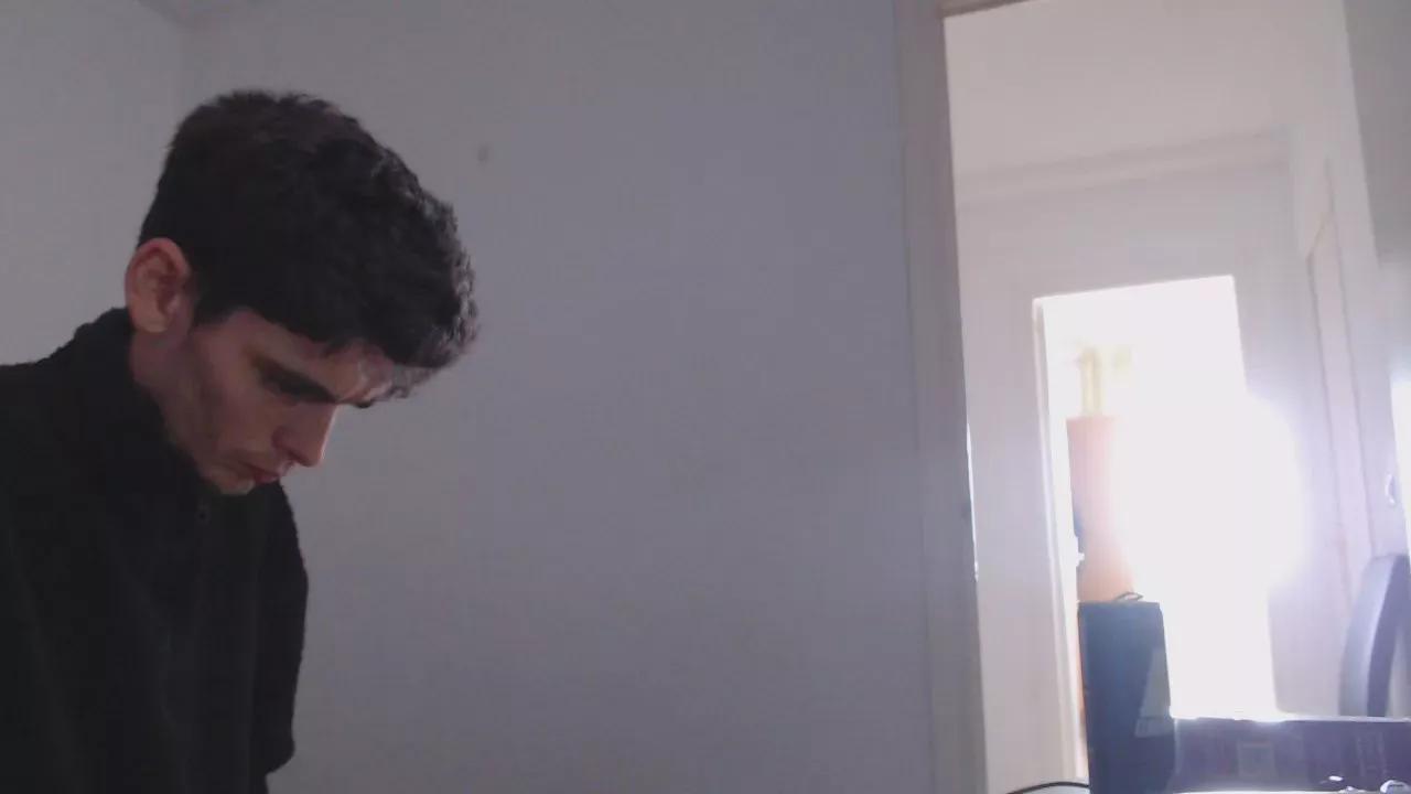 albertillo2 on Cam4 