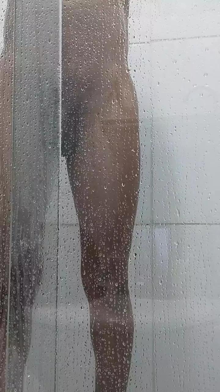Alecsei2 on Cam4 