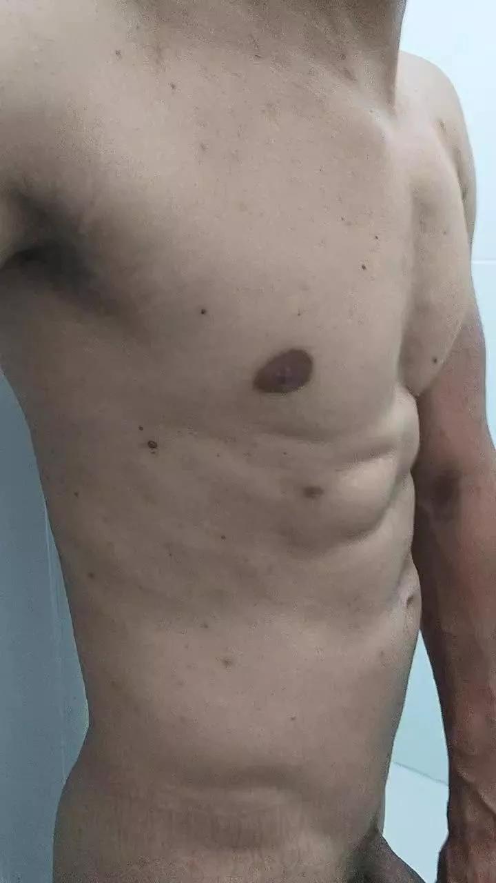 Alecsei2 on Cam4 