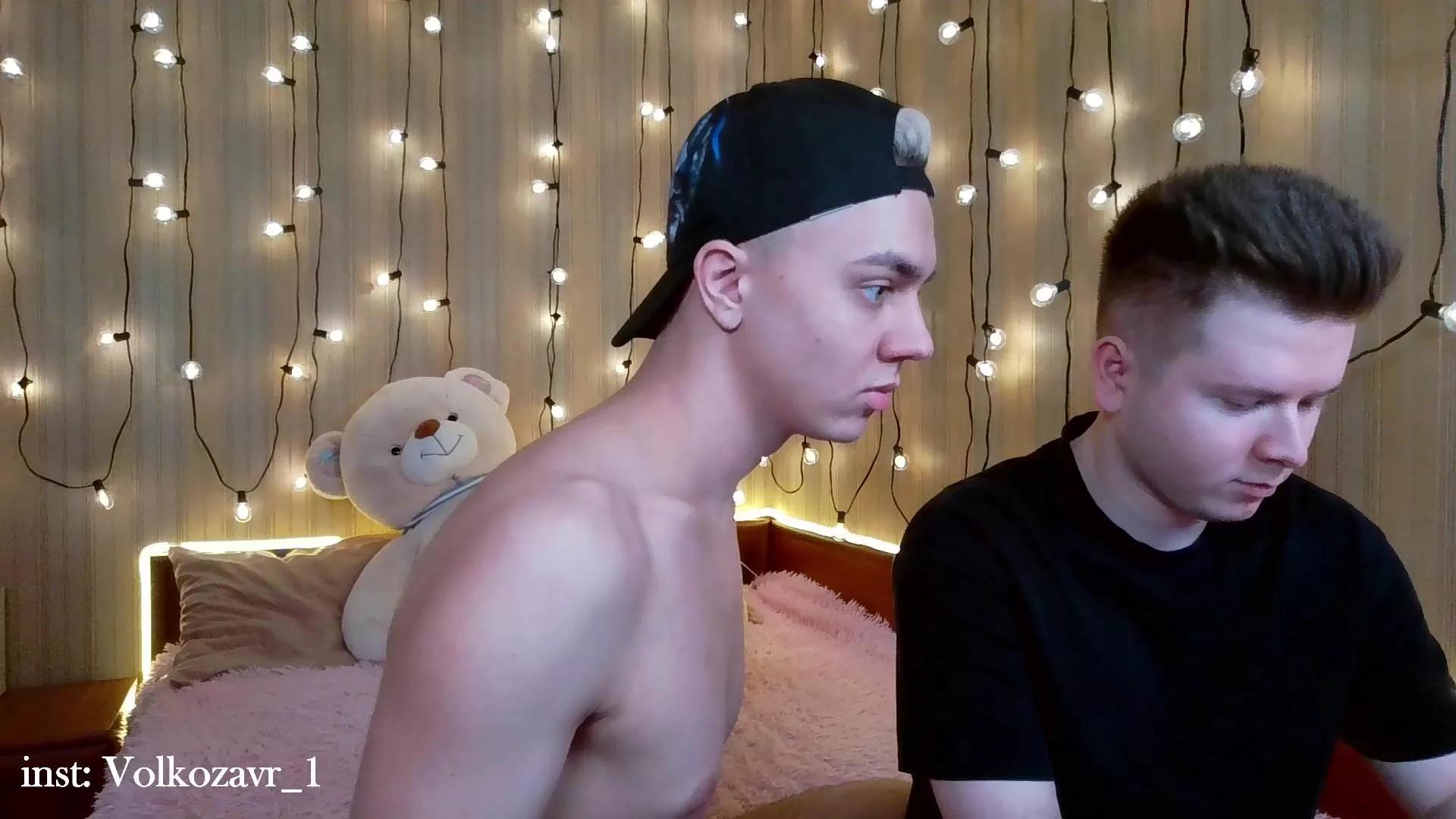 alexxx_d on Cam4 