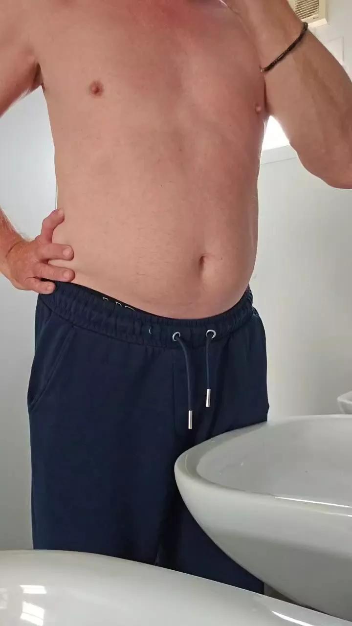 Andigr2grneu on Cam4 