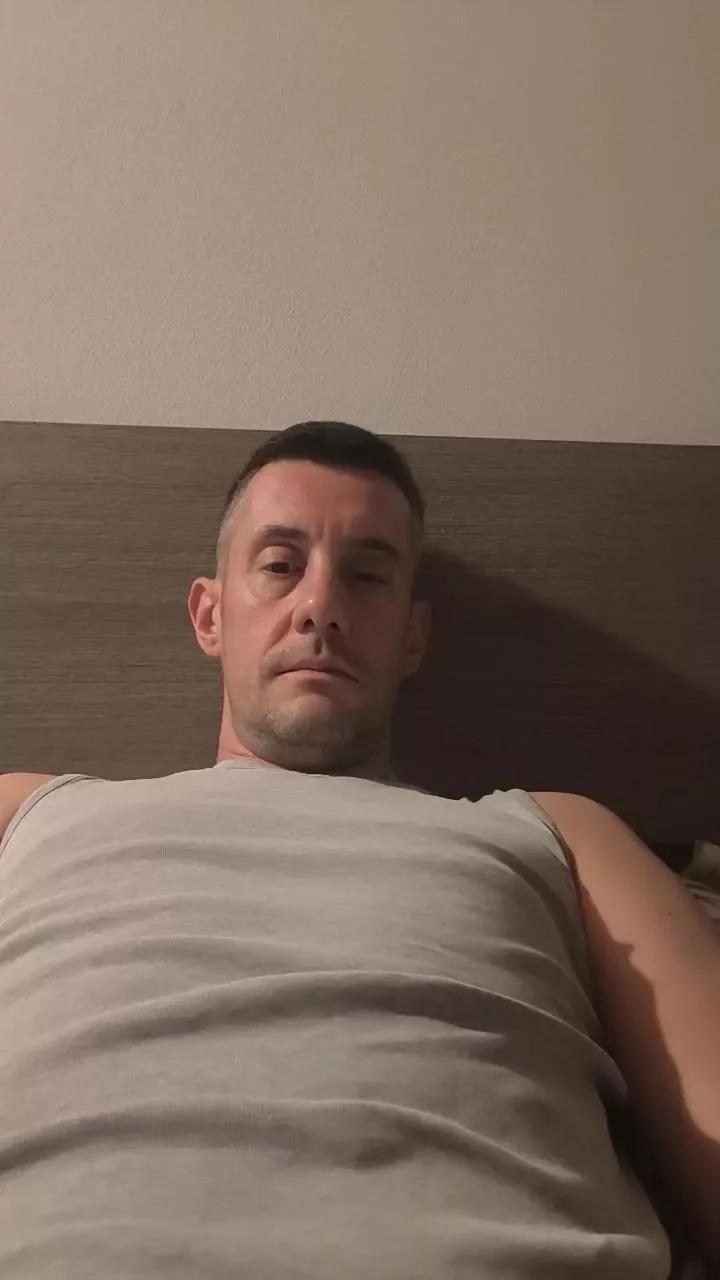 Angeldevil85 on Cam4 