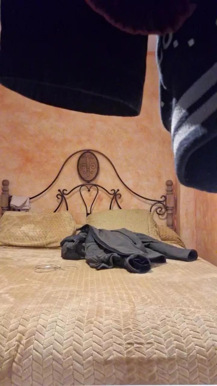 AngelMadrid96 on Cam4 