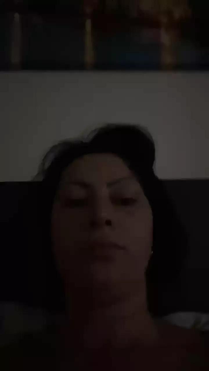 Annawow on Cam4 