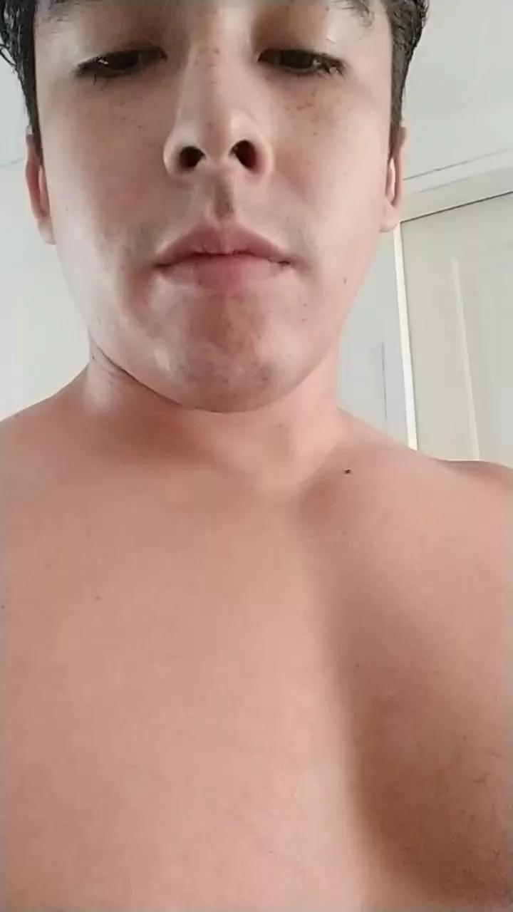 ArgentinoVergon on Cam4 