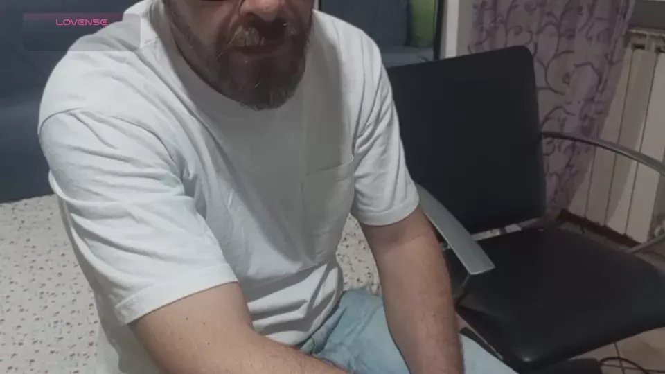 Freechat AriannaSecret on Cam4