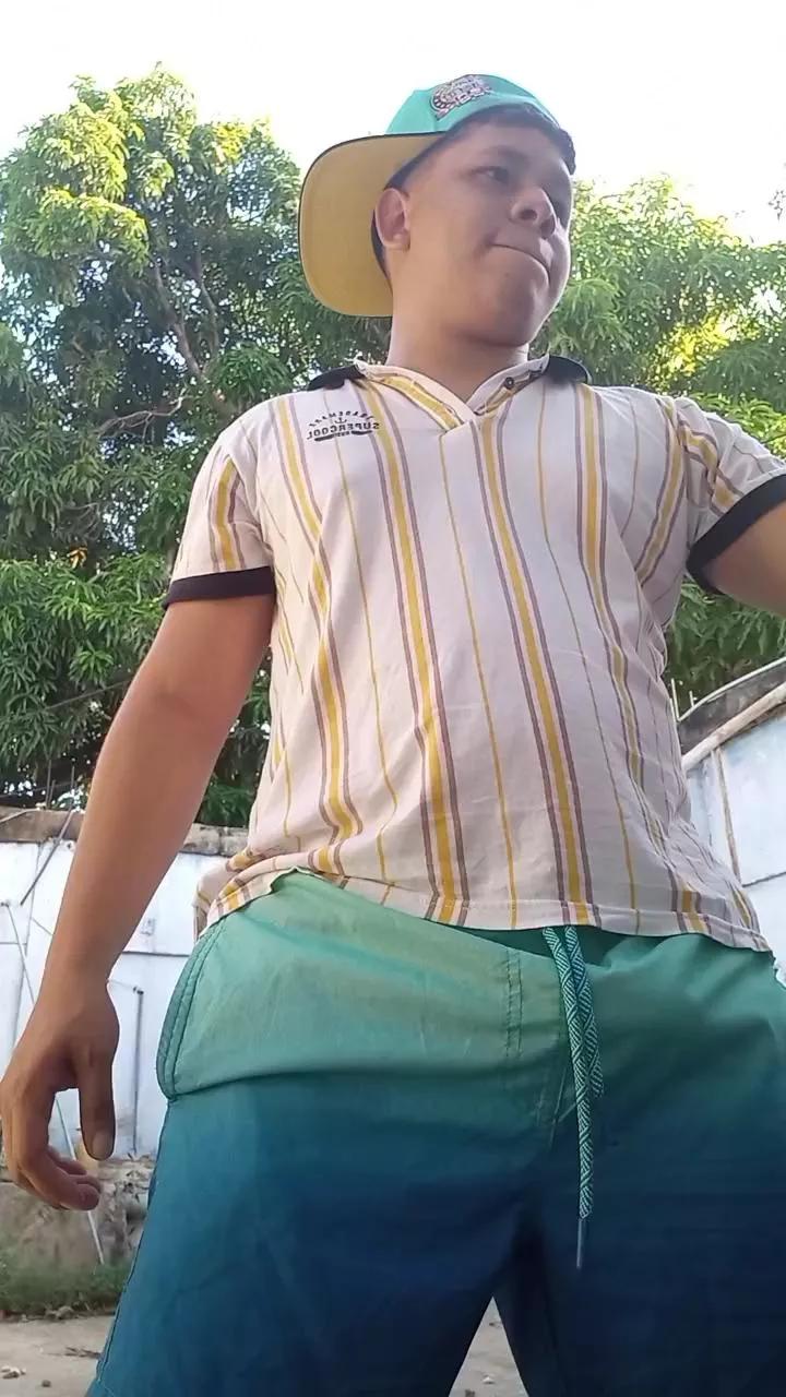 August_rush_ on Cam4 