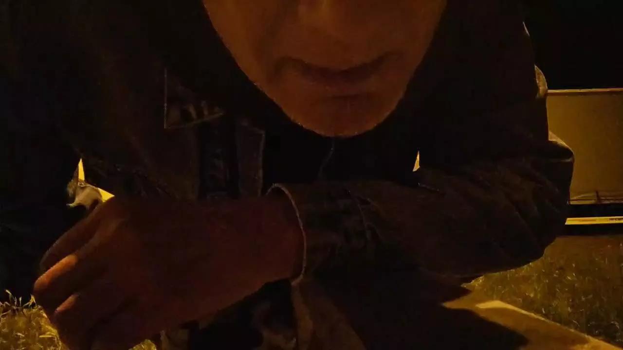 axelblows on Cam4 