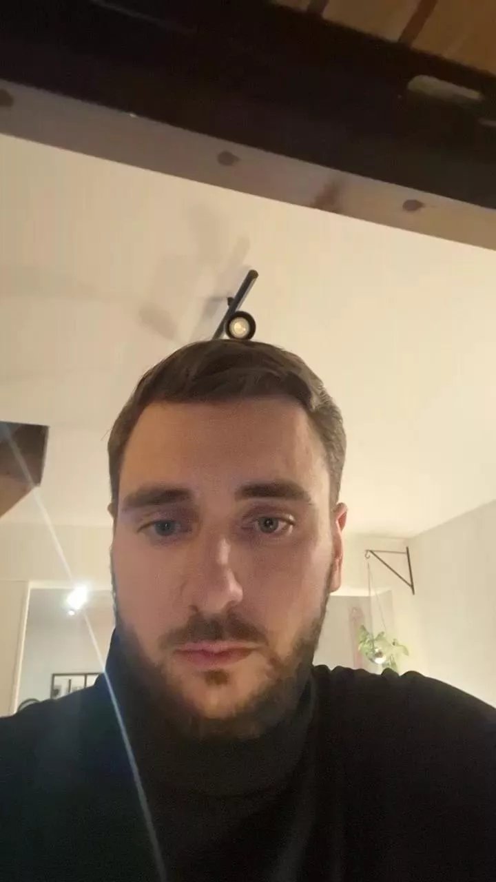 Offline Aznrfr7jl_6zap6 on Cam4