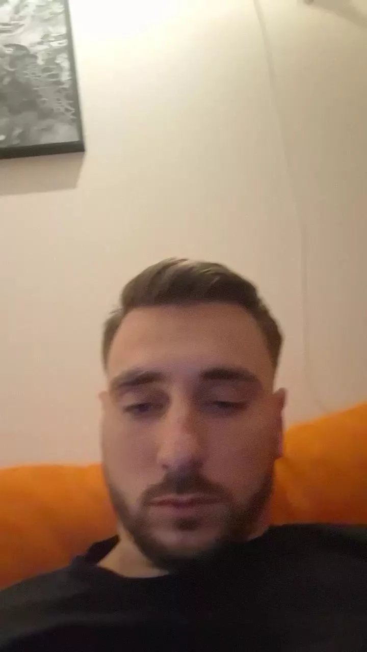 Offline Aznrfr7jl_6zap6 on Cam4