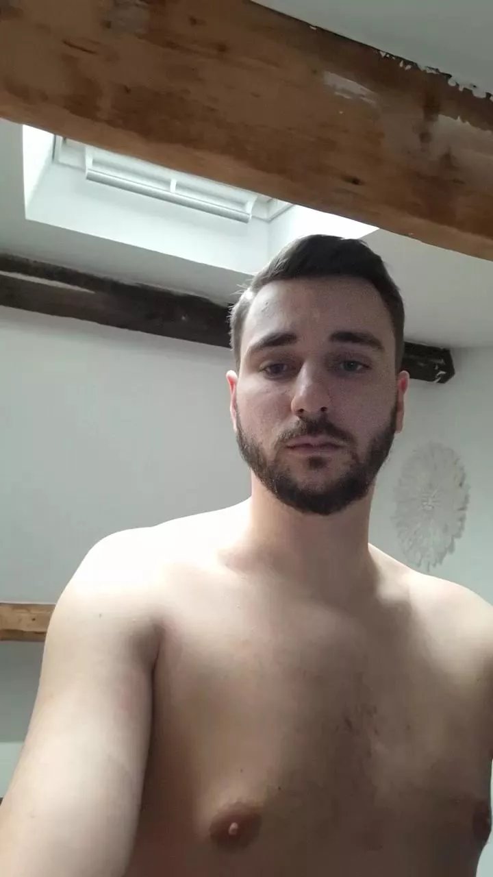 Offline Aznrfr7jl_6zap6 on Cam4