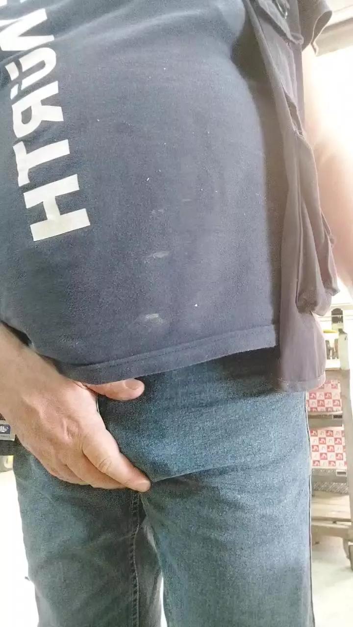 BaddBear on Cam4 