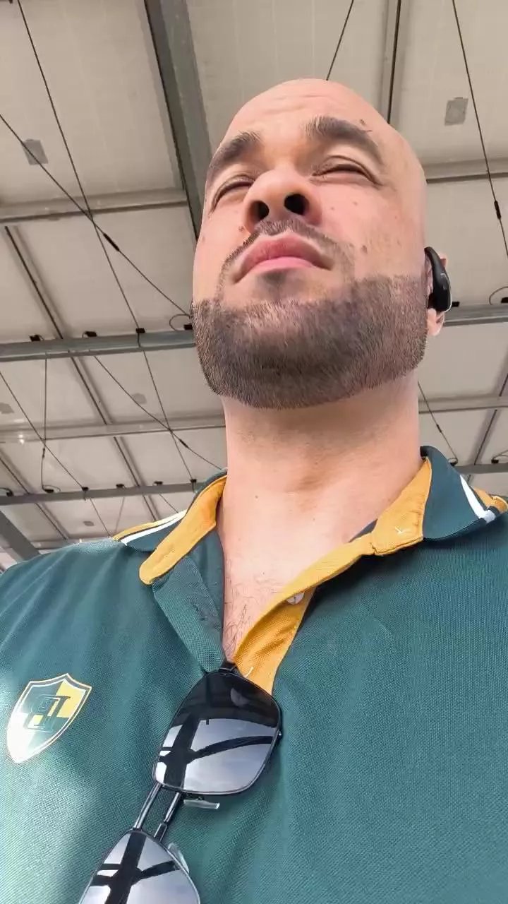 Offline BANE_KYUBI on Cam4