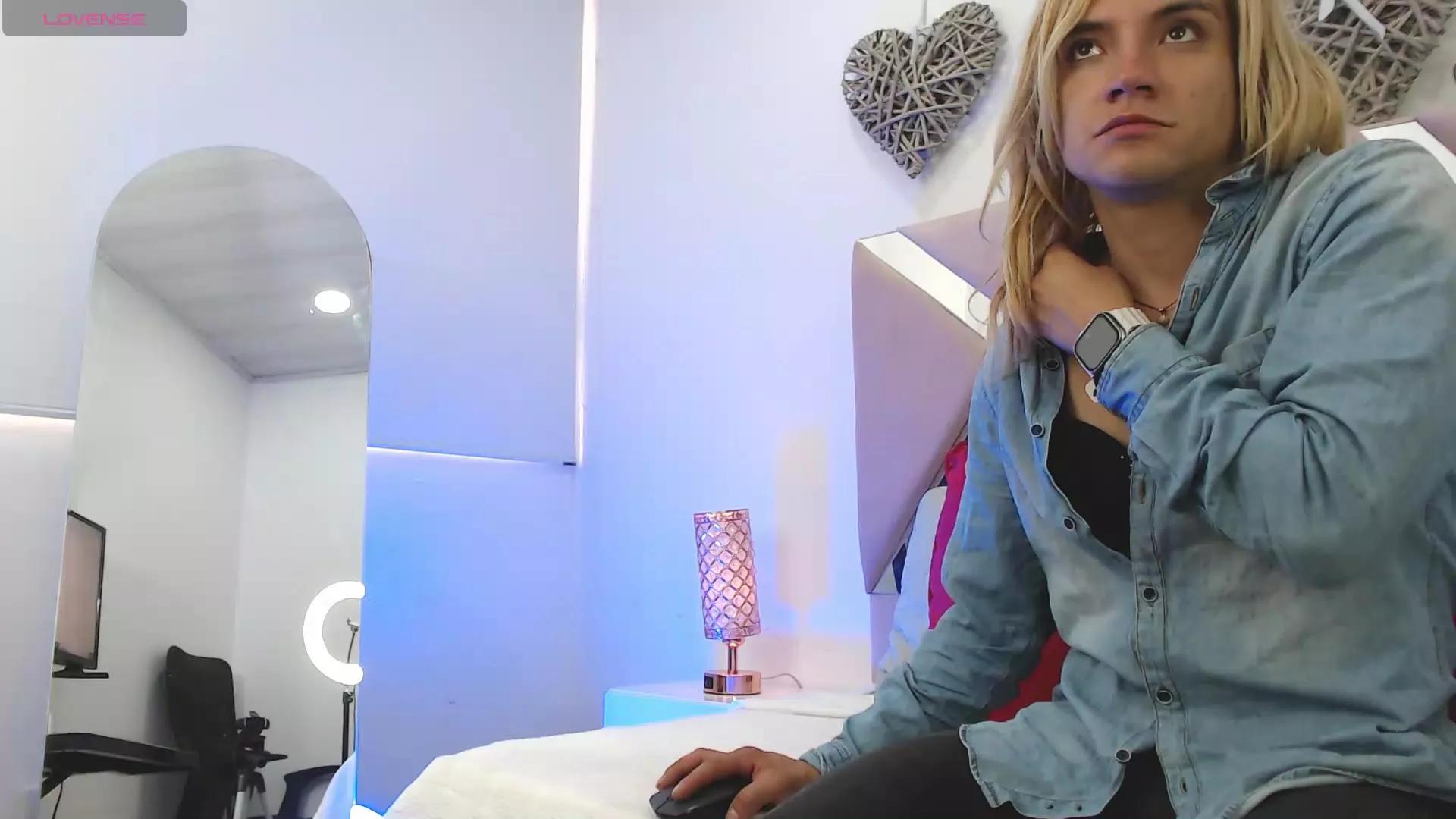 Barbie_Demon on Cam4 