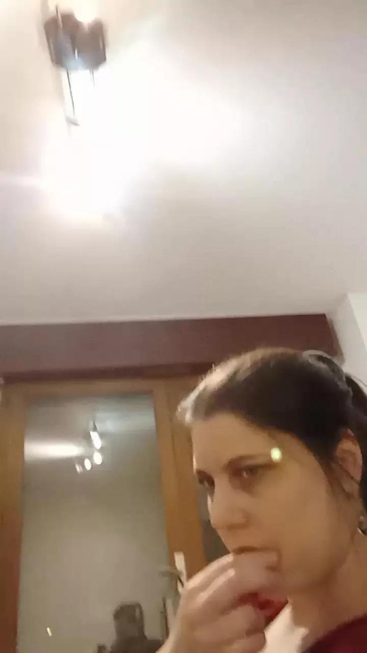 barbielacdescy4 on Cam4 