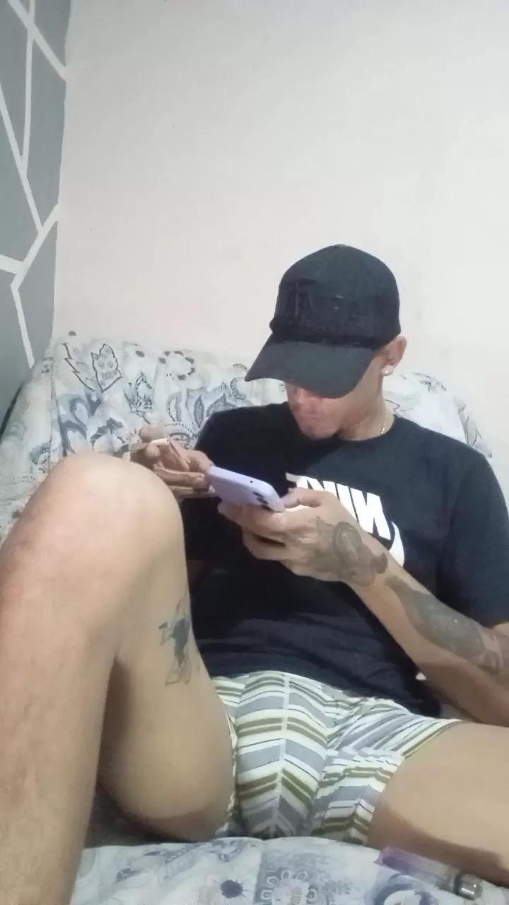Bartisam on Cam4 