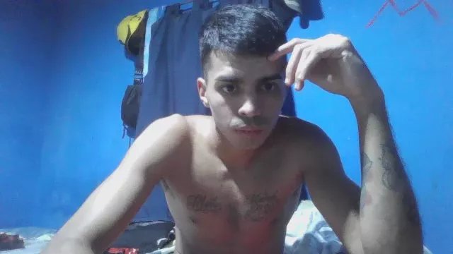 Offline Bbyflaqi on Cam4