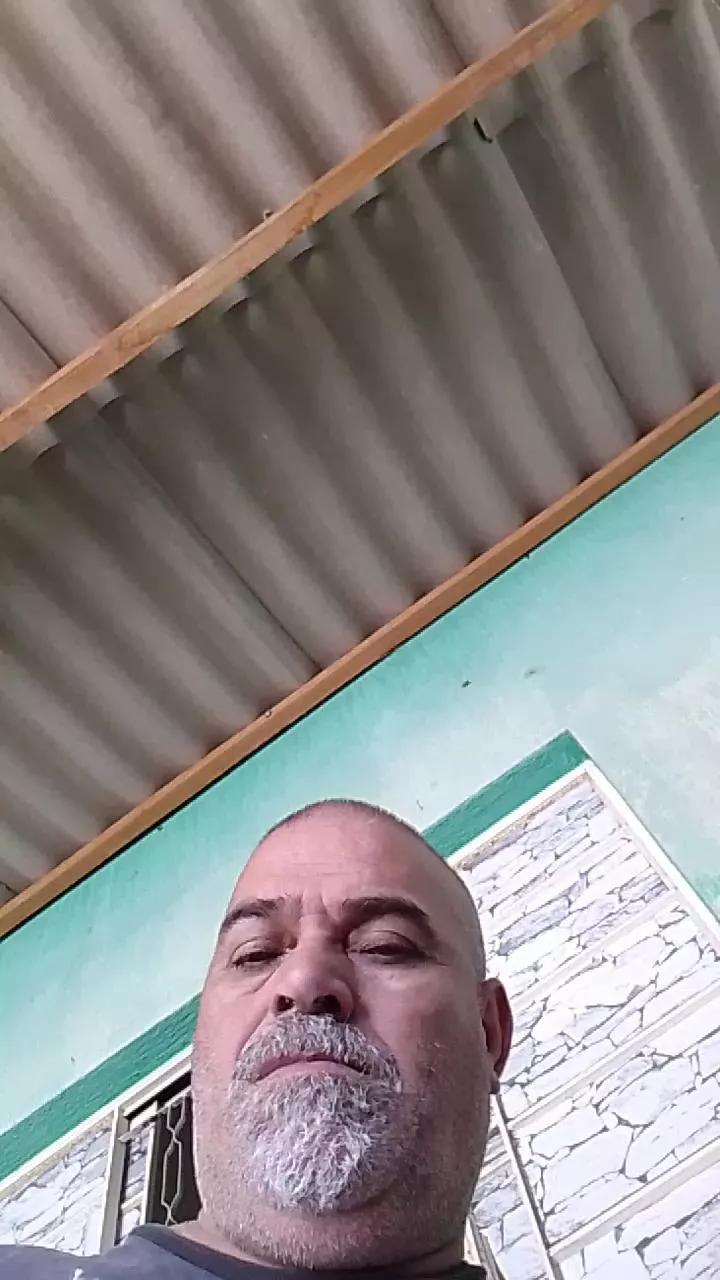 Bearoliverpcd on Cam4 