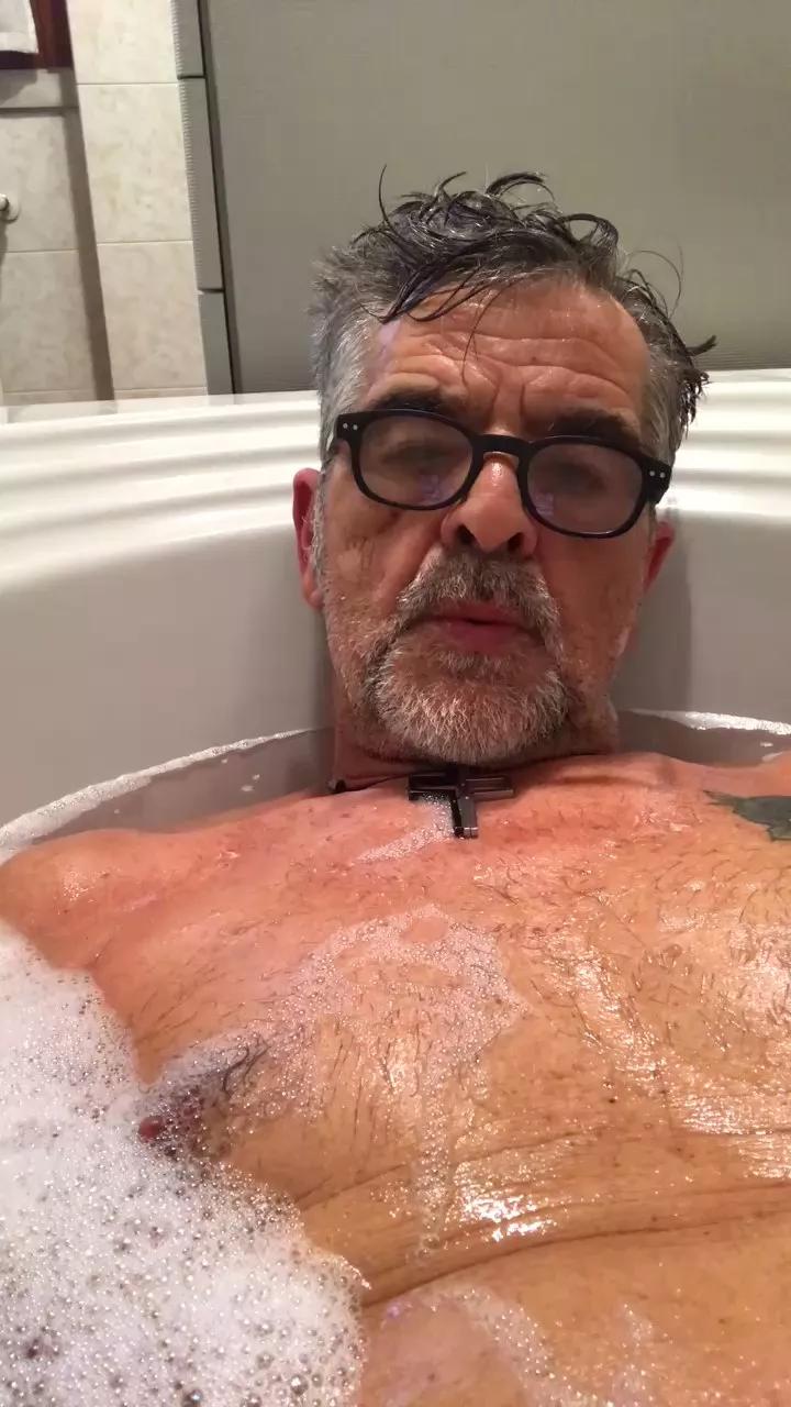 bergamo13 on Cam4 