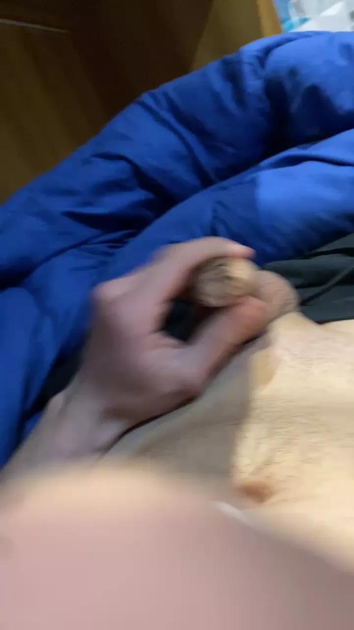 Bergamo23cm on Cam4 