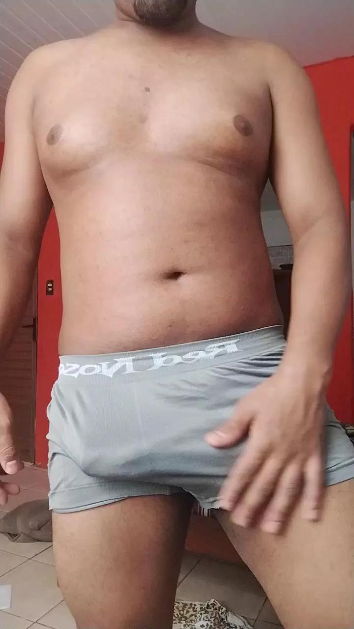 BernardoMineiro on Cam4 