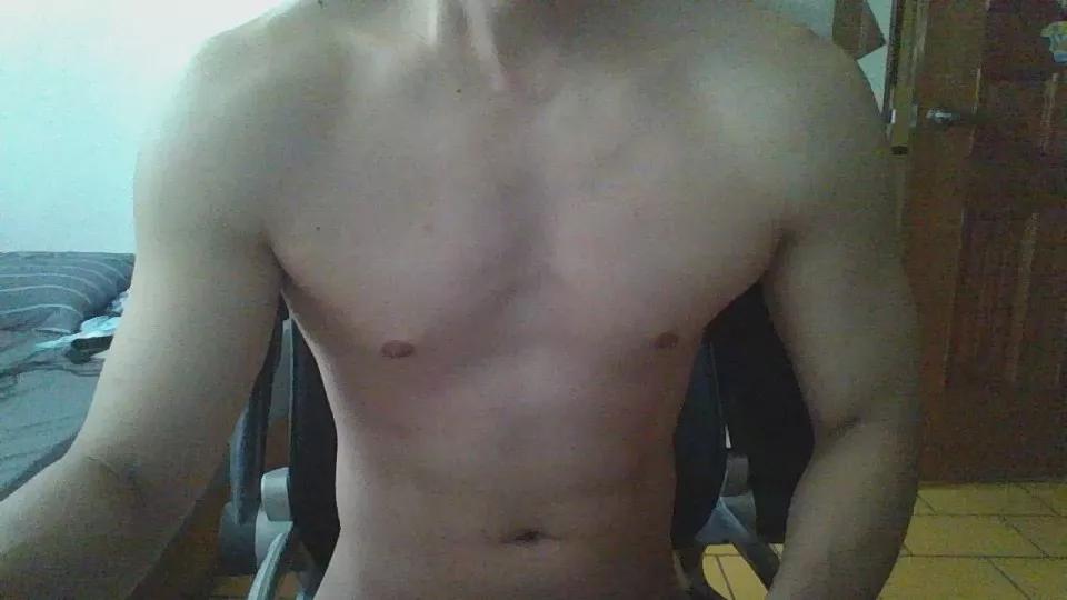 bigdragon0857 on Cam4 