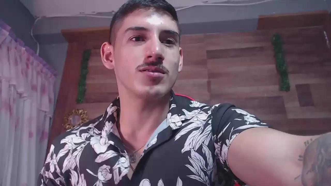 bigjonathan on Cam4 