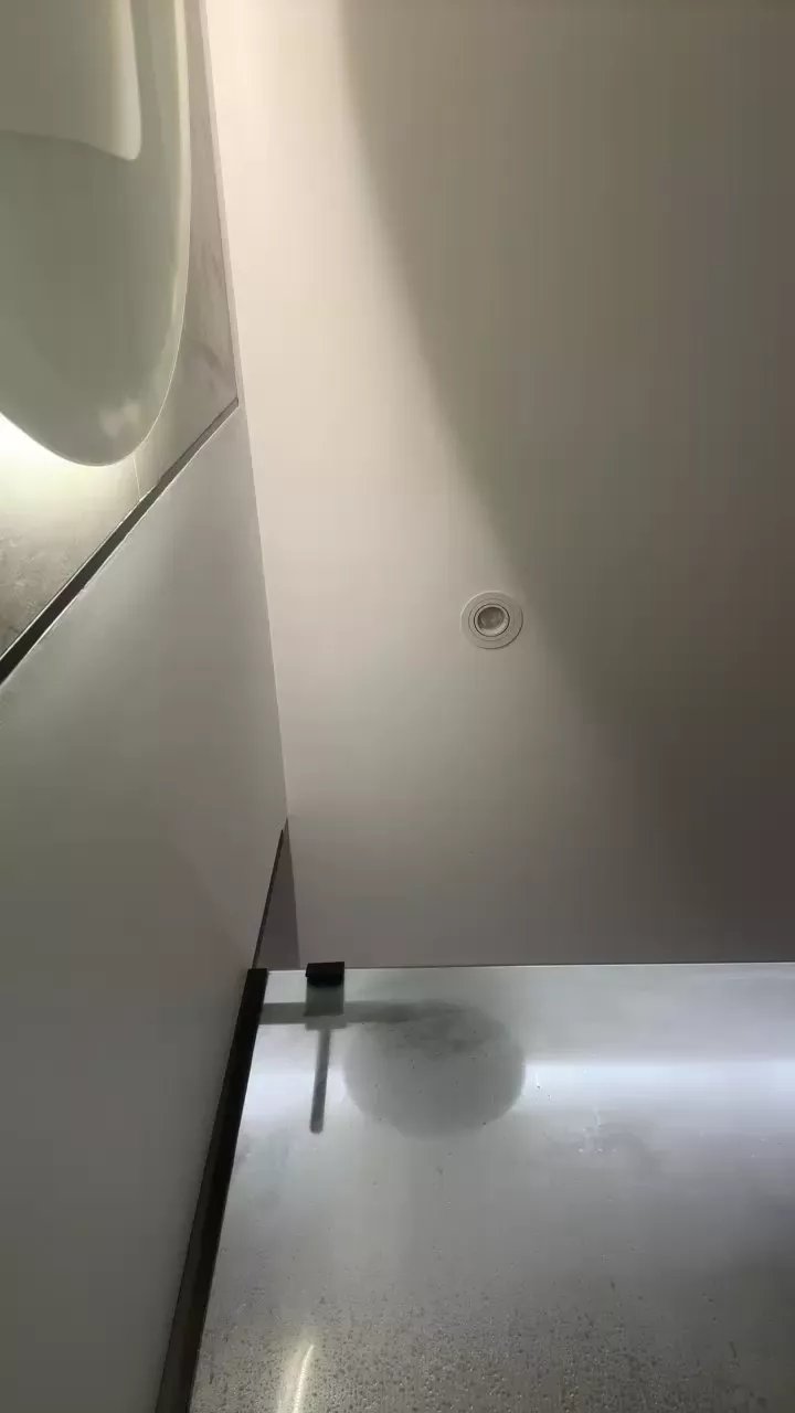 Offline Bistrobest on Cam4