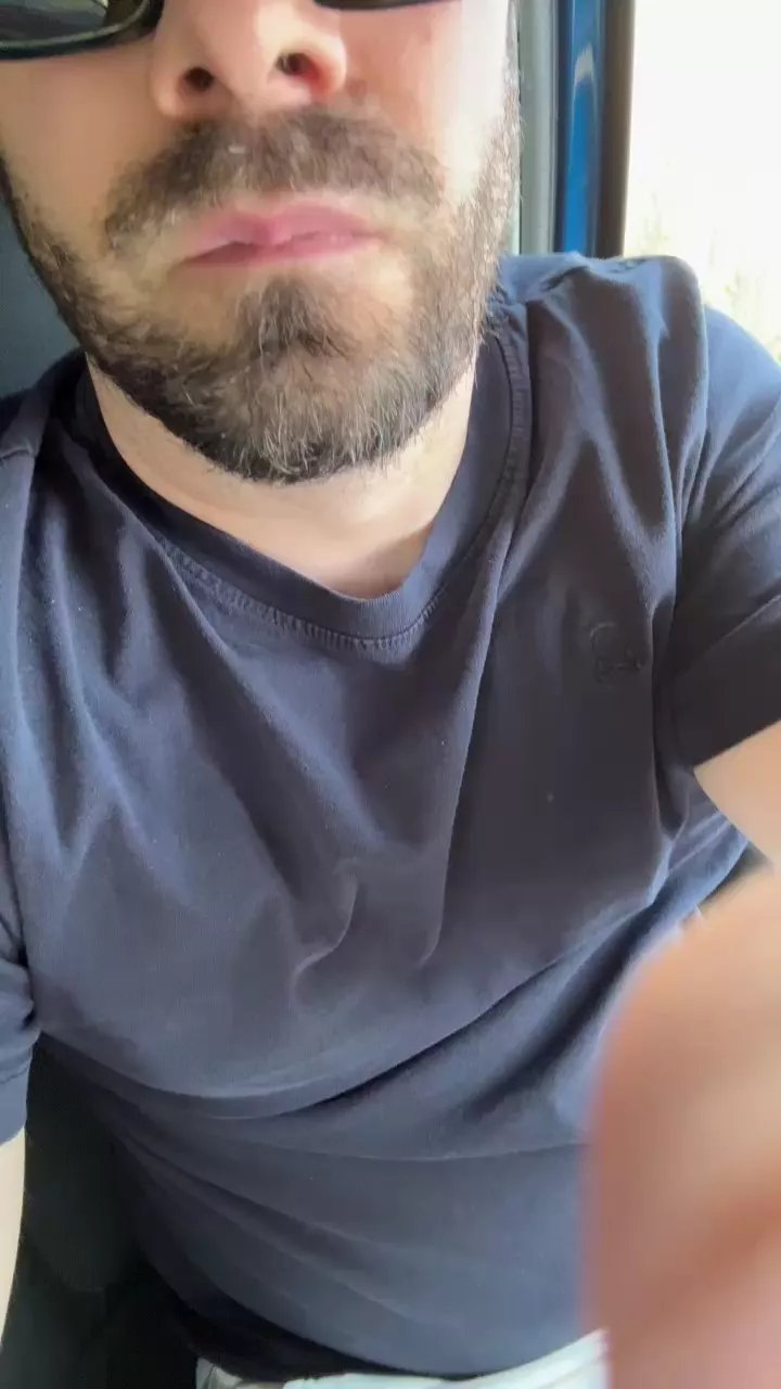 Offline Bistrobest on Cam4