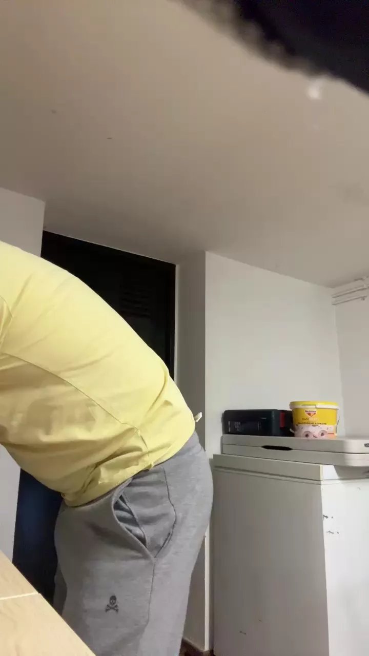 Offline Bistrobest on Cam4