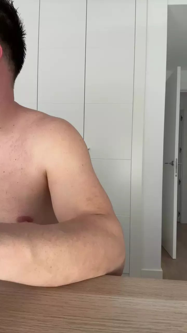 Offline Bistrobest on Cam4