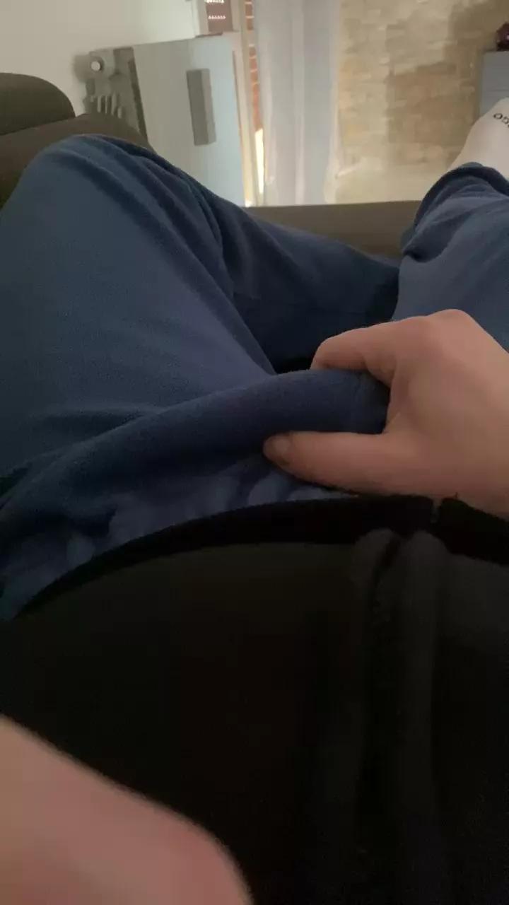 Blacktatto94 on Cam4 