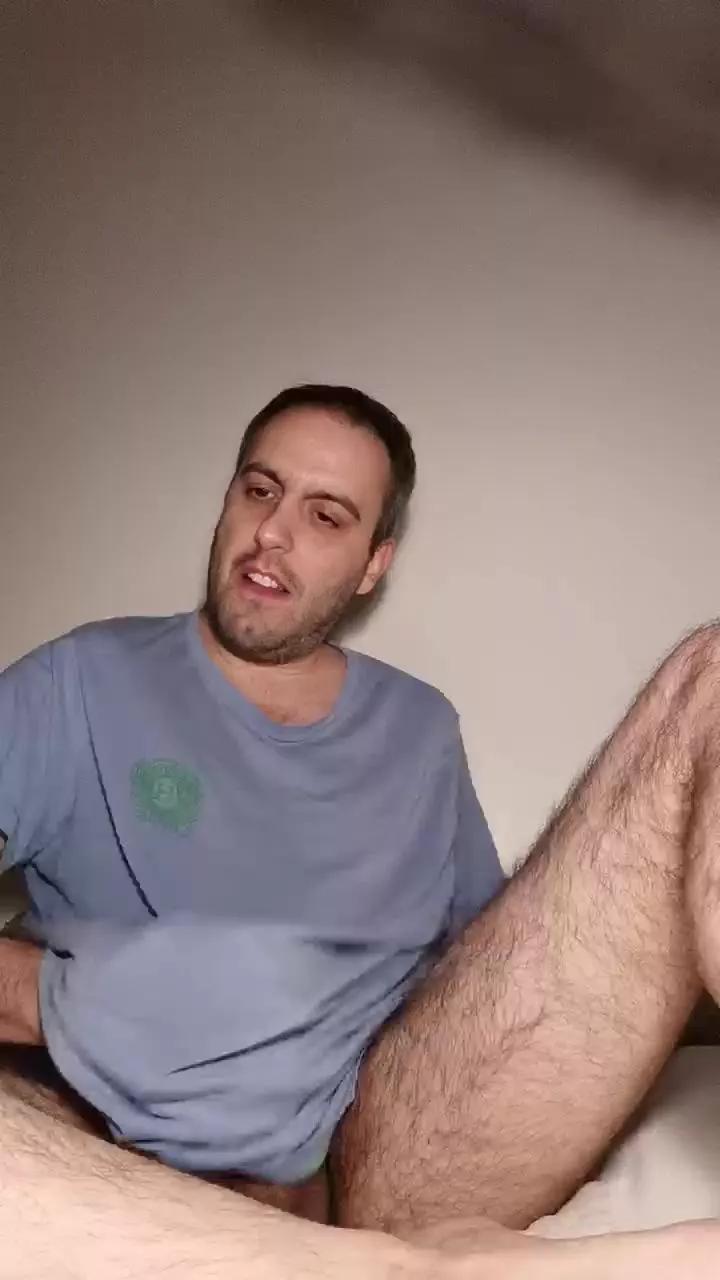 blacktie82 on Cam4 