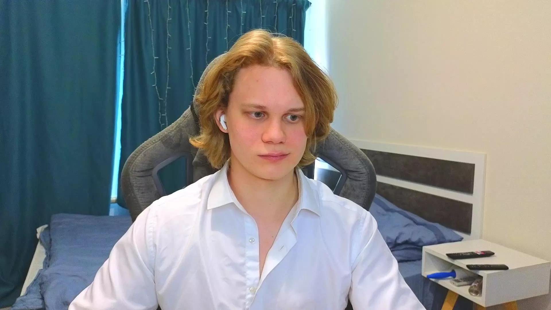 Blessed_couple on Cam4 