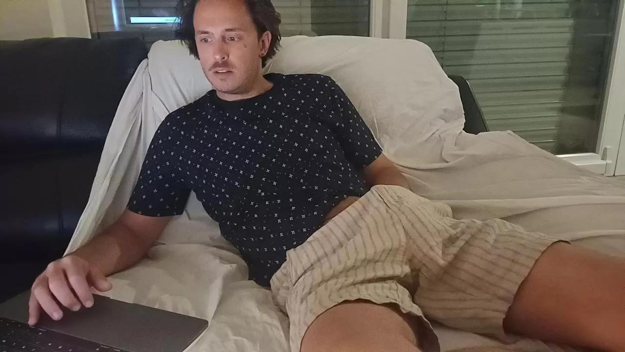 bleuroy on Cam4 