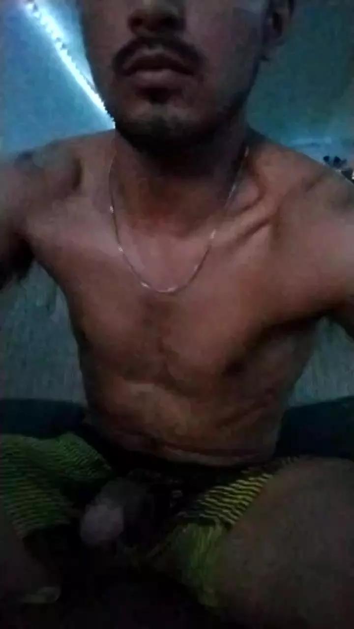 Bobbi_Big_G on Cam4 