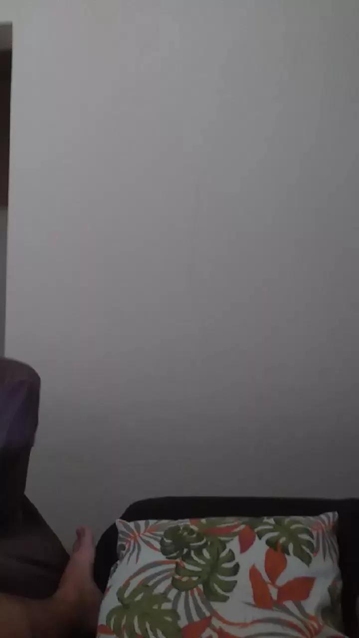 bruninhofuri on Cam4 