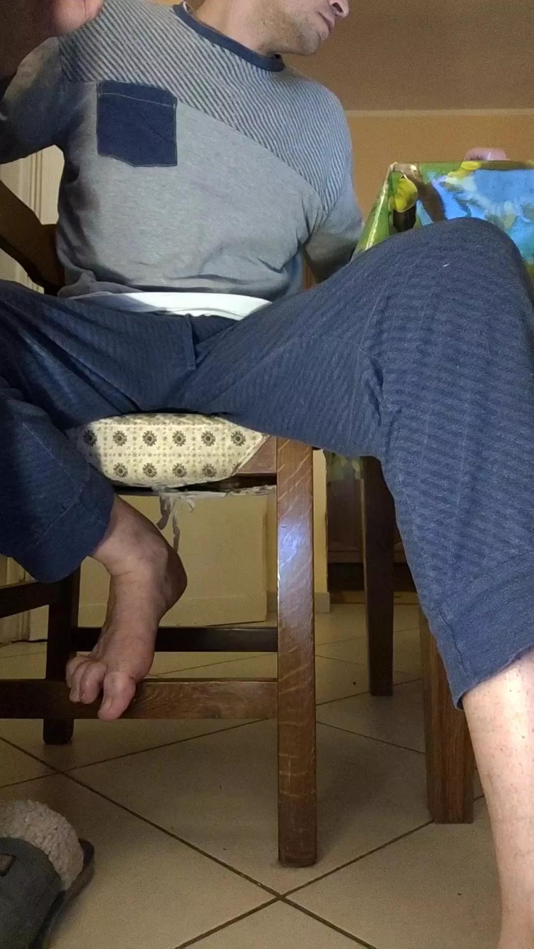 bull175 on Cam4 
