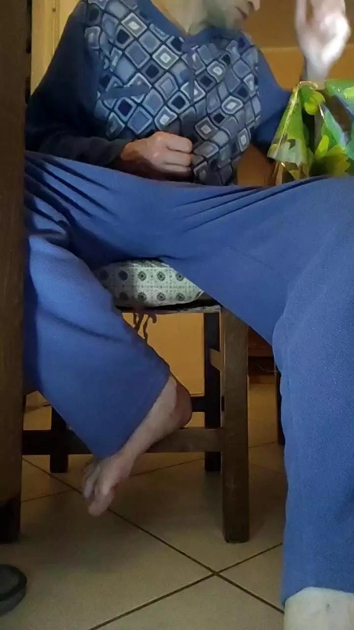 bull175 on Cam4 