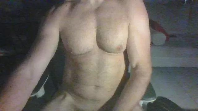 calienteXXX261 on Cam4 