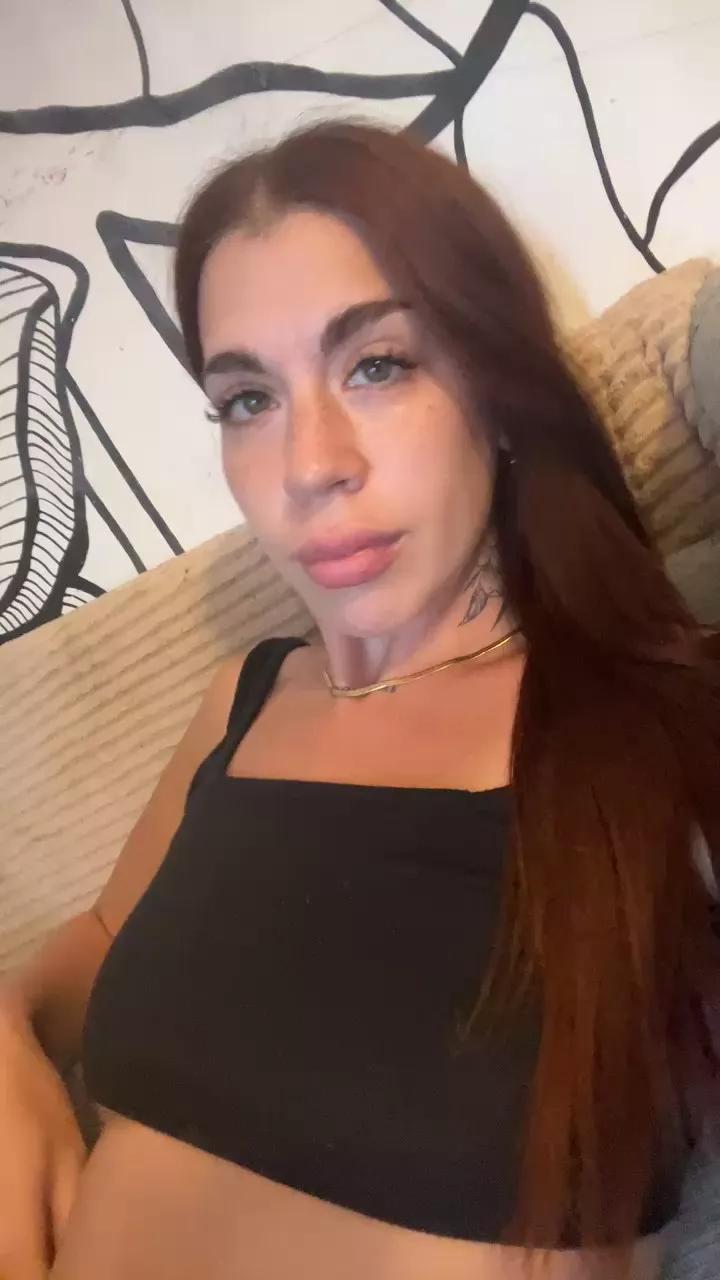 CamiButterfly on Cam4 