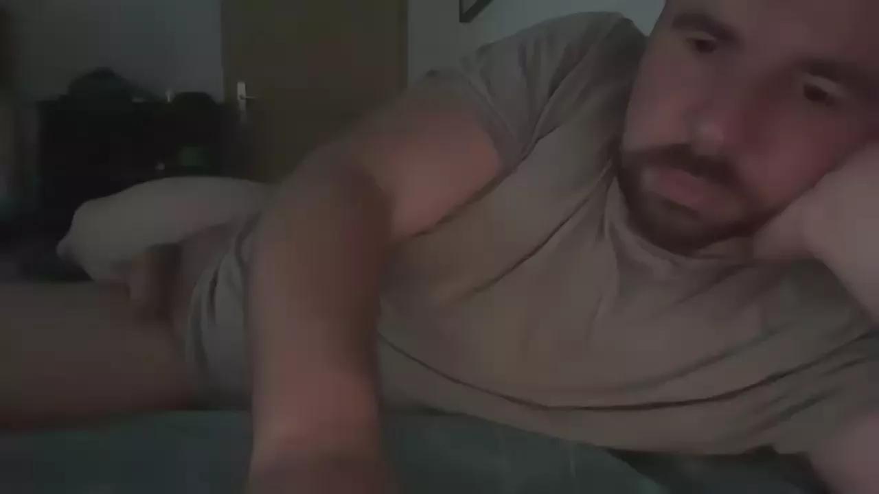 camshow_32 on Cam4 