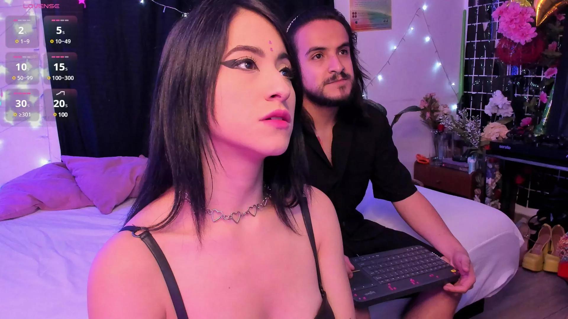 Carlaxdreams on Cam4 