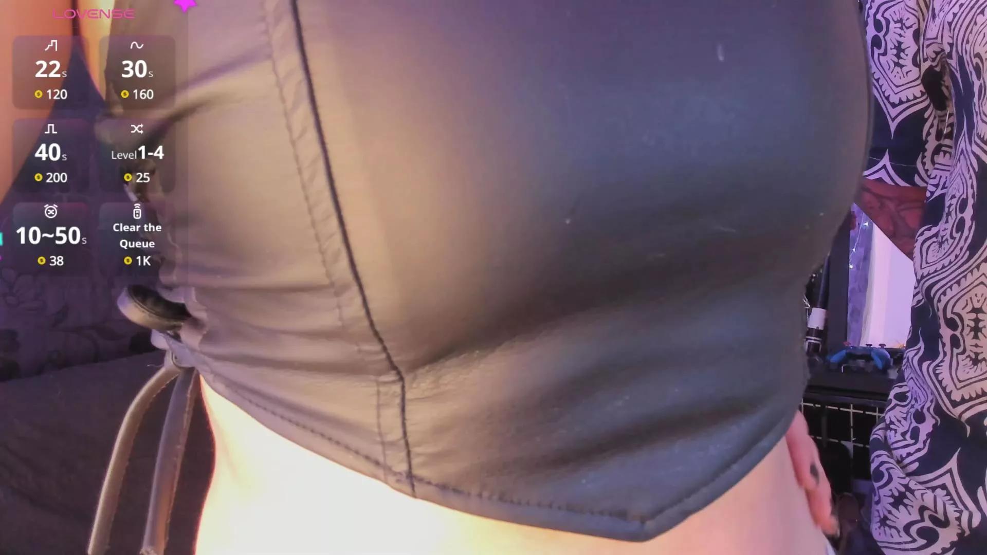 Carlaxdreams on Cam4 