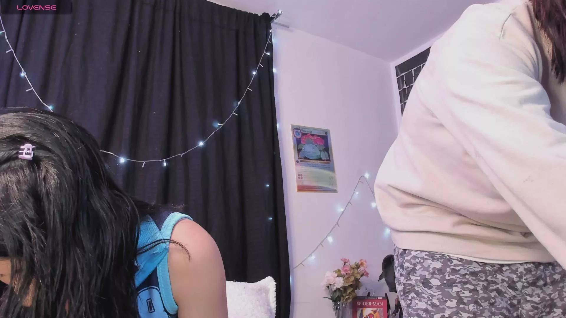 Carlaxdreams on Cam4 