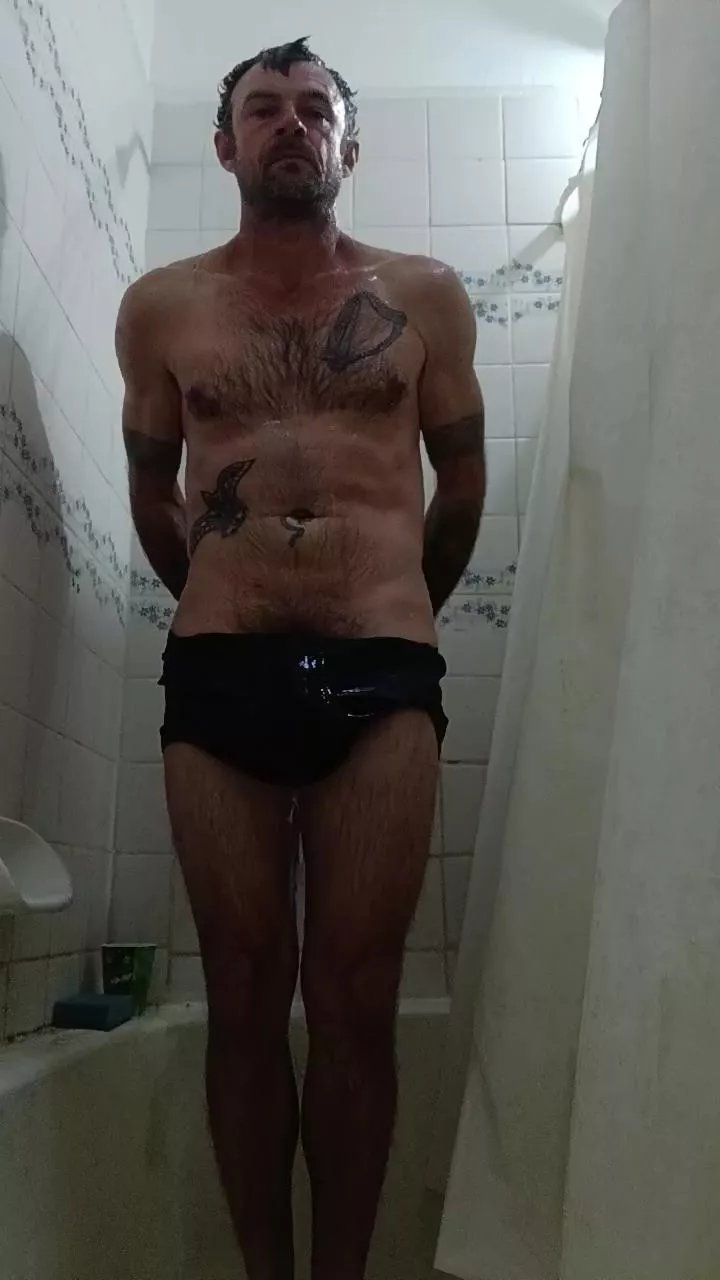 Offline Carlitos12 on Cam4