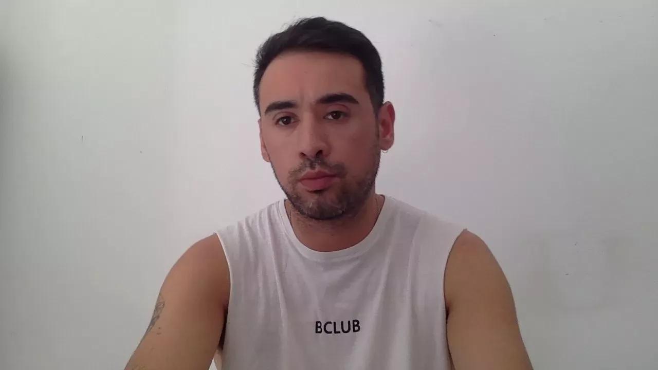 Ceechhrdz on Cam4 