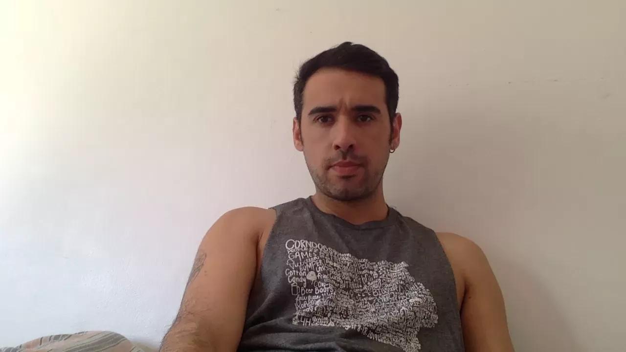 Ceechhrdz on Cam4 