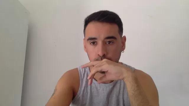 Ceechhrdz on Cam4 