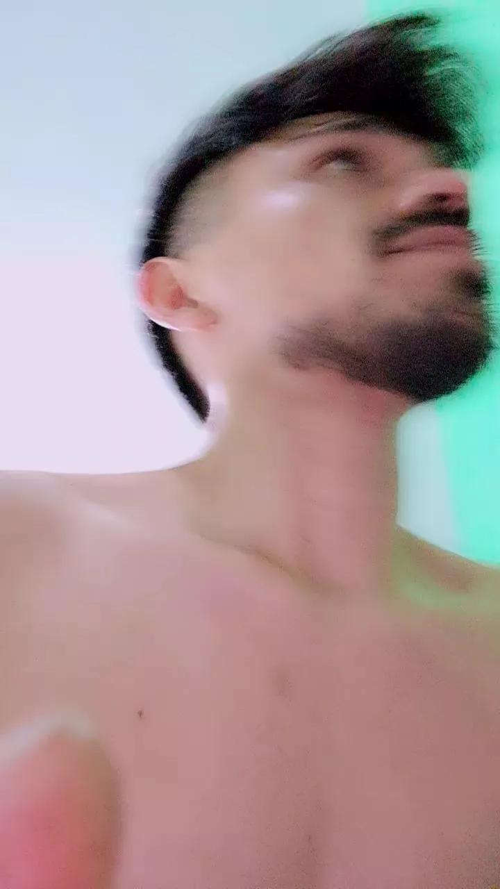 Charless19 on Cam4 